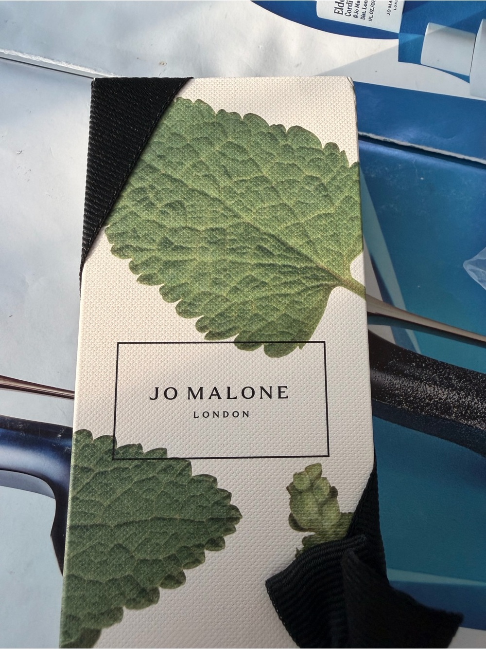 Jo Malone holiday edition wood sage & sea salt Gift set with box and bowtie